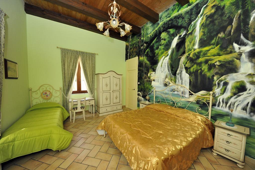 Agriturismo La Palazza Сала Консилина Екстериор снимка